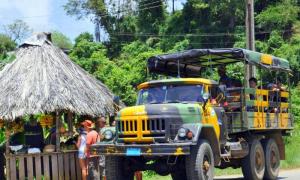 Kirándulás Varadero - Cienfuegos - Trinidad - El Nicho vízesések
