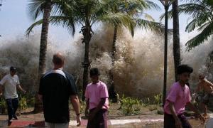Phuket - cunami (2004): történelem és következmények Hogyan meneküljünk el a cunami elől
