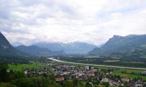 School encyclopedia What form of government is in Liechtenstein