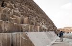 Seven wonders of the world egyptian pyramid in giza