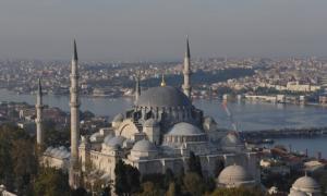 Сулејманија џамија во Истанбул - ремек-дело на архитектурата Сулејманија џамија во Истанбул како да стигнете таму
