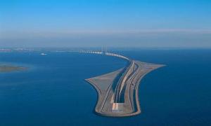 Уникатен мост меѓу Данска и Шведска (6 фотографии) Должина на мостот Данска Шведска